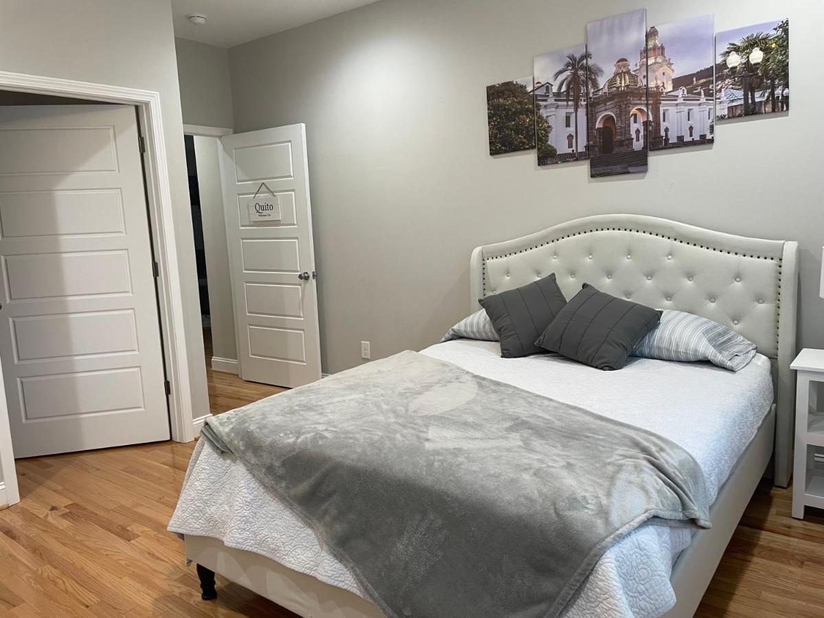 Апартаменты La Casa Grande Hosting Whitsett Экстерьер фото