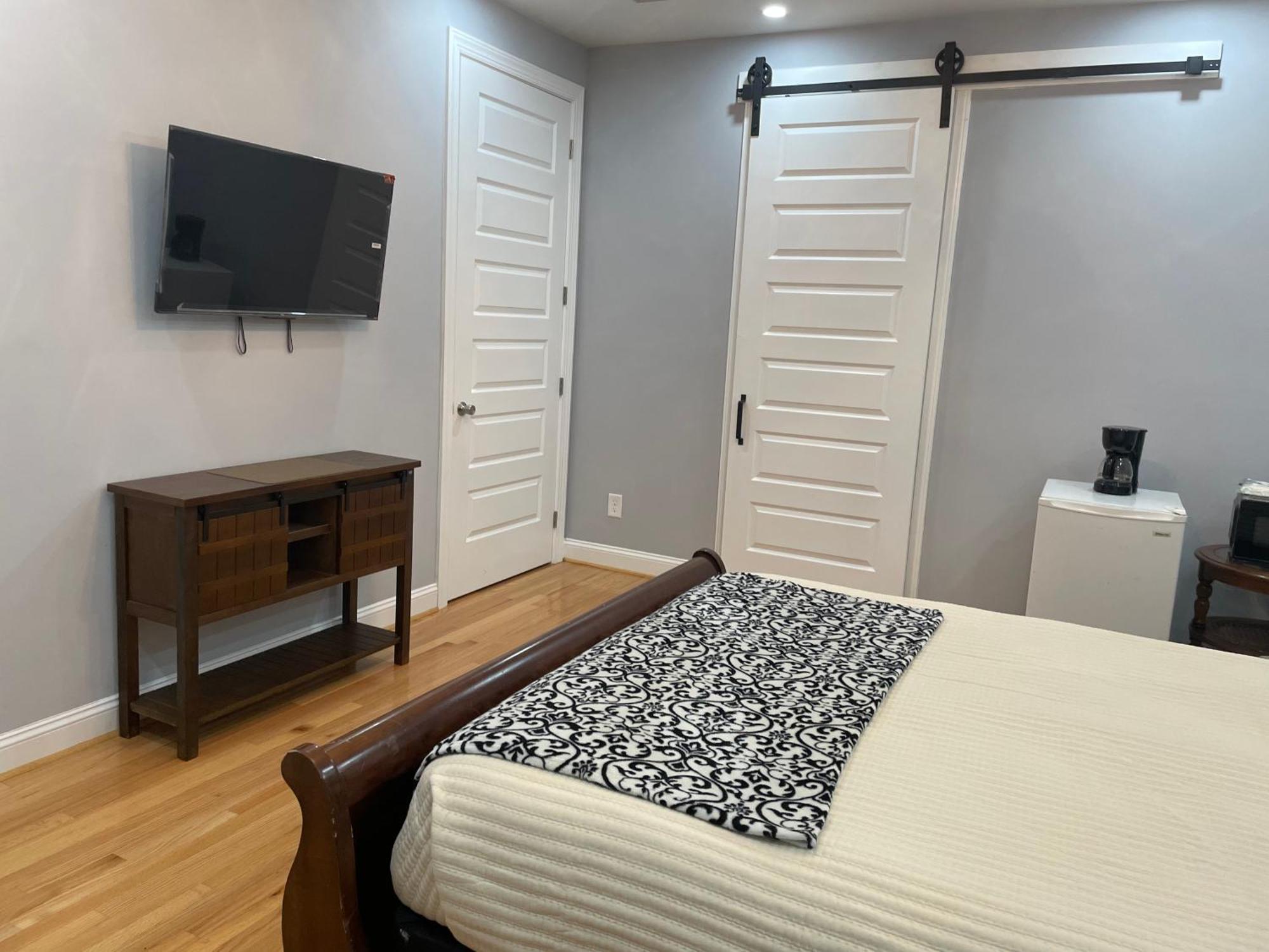 Апартаменты La Casa Grande Hosting Whitsett Экстерьер фото